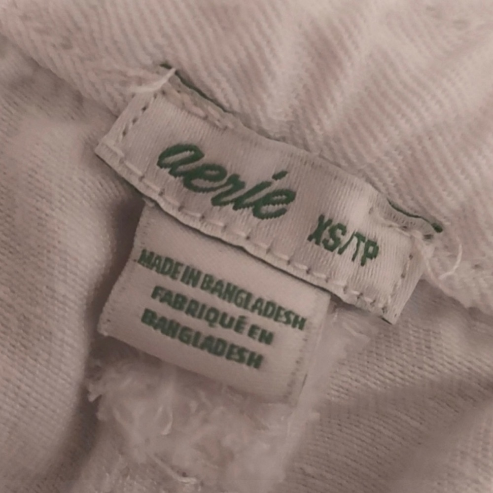 💗Aerie white denim cutoff shorts - Picture 4 of 4